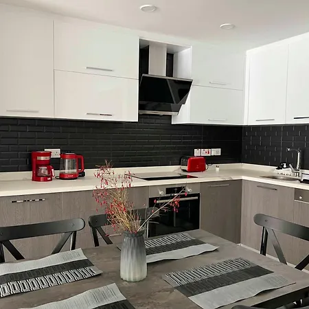 Emtan Olive Hill 2-6 Alsancak By Holidaykeys Apartment Kyrenia (Northern Cyprus)