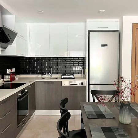 Apartment Emtan Olive Hill 2-6 Alsancak By Holidaykeys