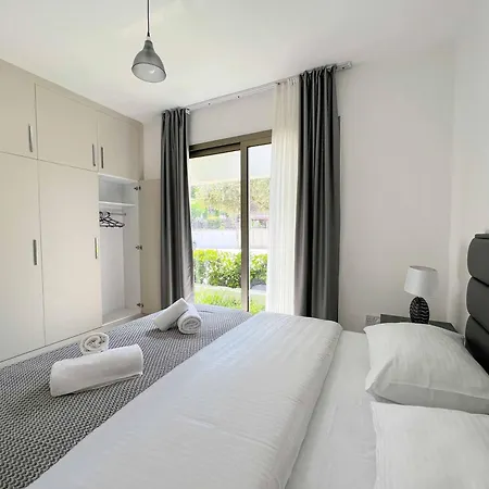 Emtan Olive Hill 2-6 Alsancak Apartment