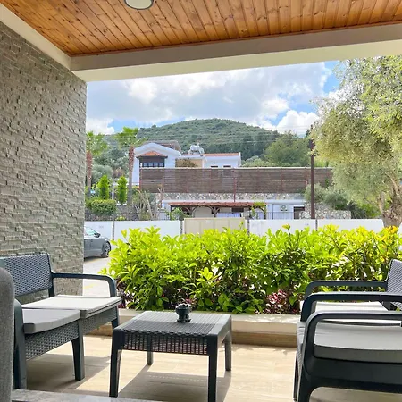 Emtan Olive Hill 2-6 Alsancak Apartment